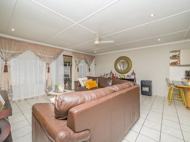 Townhouse for sale in Kwazulu-natal