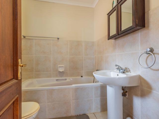 Townhouse for sale in Hillcrest, Kwazulu-natal