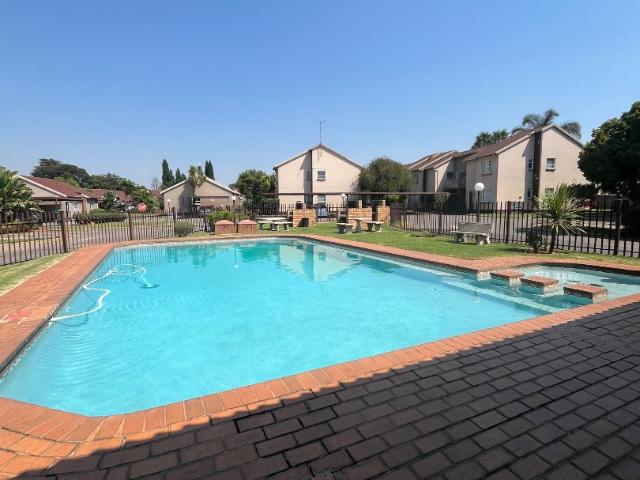 Townhouse for sale in Ekurhuleni, Gauteng