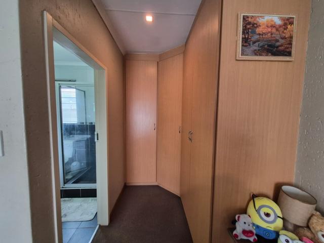 Townhouse for sale in Ekurhuleni, Gauteng