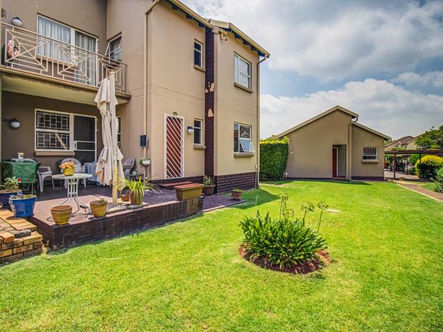 Townhouse for sale in Ekurhuleni, Gauteng