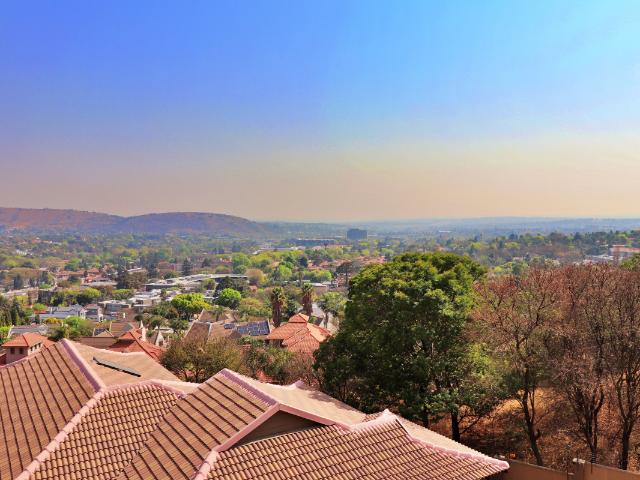 Townhouse for sale in Ekurhuleni, Gauteng