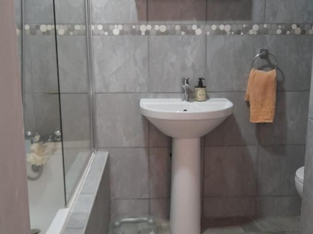 Townhouse for sale in Ekurhuleni, Gauteng