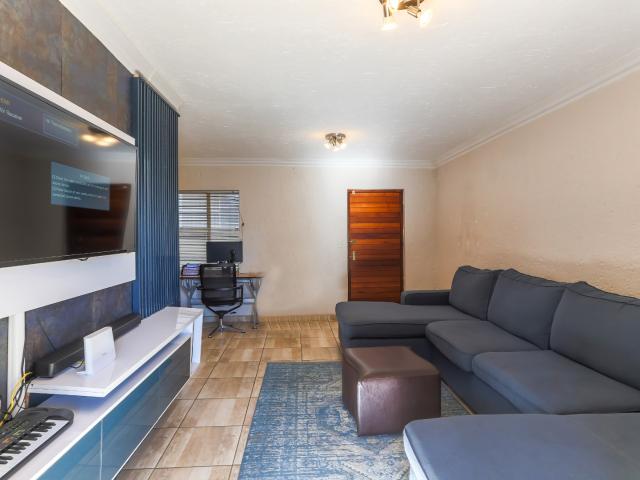 Townhouse for sale in Nooitgedacht, Gauteng