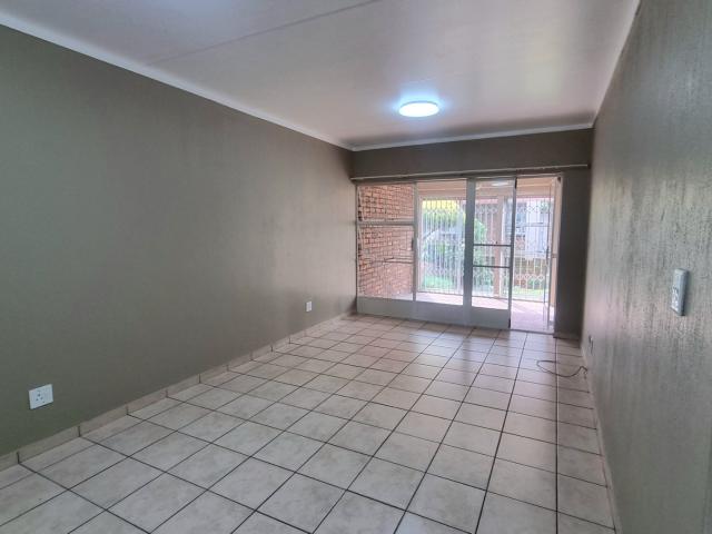 Townhouse for sale in Ekurhuleni, Gauteng