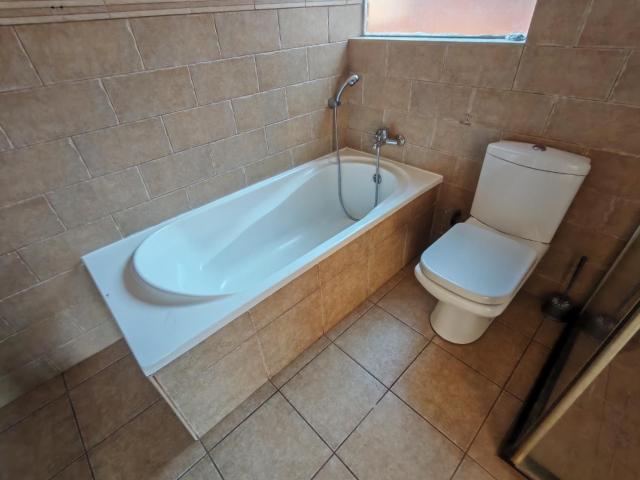 Townhouse for sale in Ekurhuleni, Gauteng