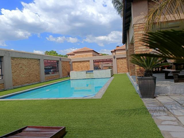 Townhouse for sale in Ekurhuleni, Gauteng