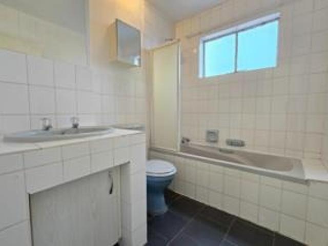 Townhouse for sale in Vosloorus, Gauteng