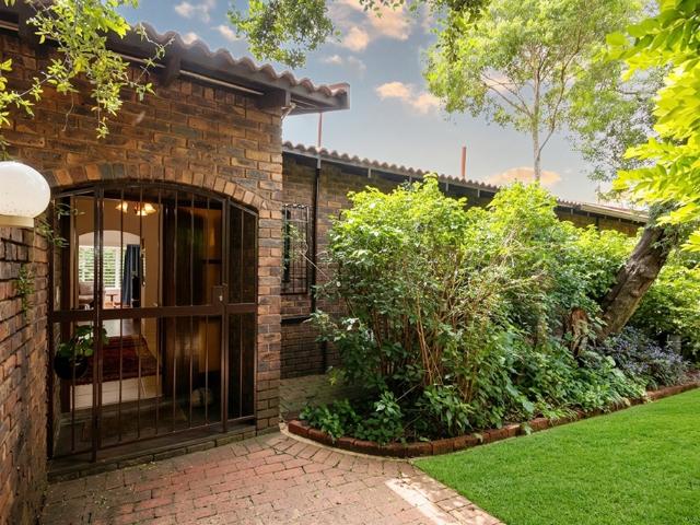 Townhouse for sale in Alexandra, Gauteng