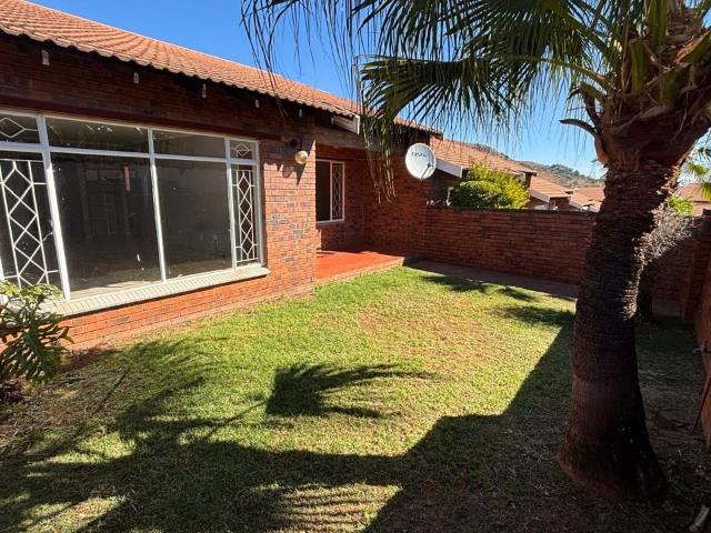 Townhouse for sale in Nooitgedacht, Gauteng