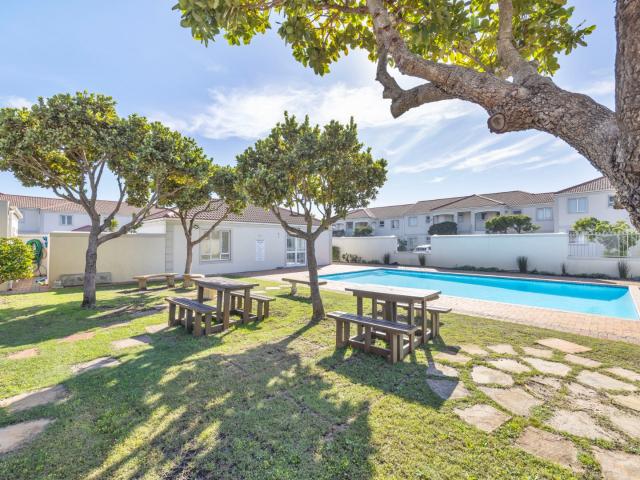 Townhouse for sale in Milnerton