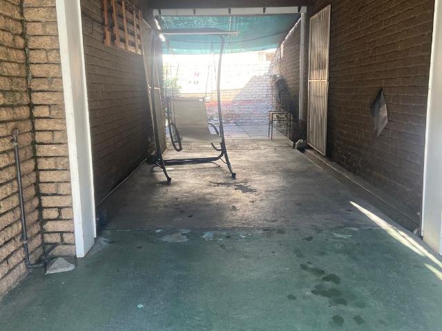 Townhouse for sale in Tlhabane, North West
