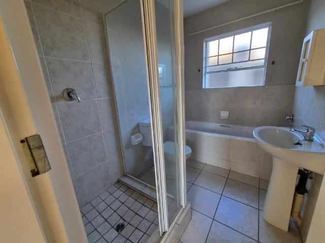 Townhouse for sale in Ekurhuleni, Gauteng
