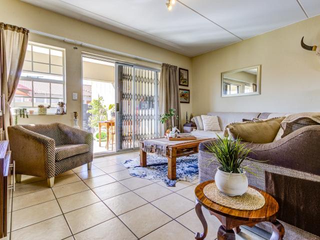 Townhouse for sale in Ekurhuleni, Gauteng
