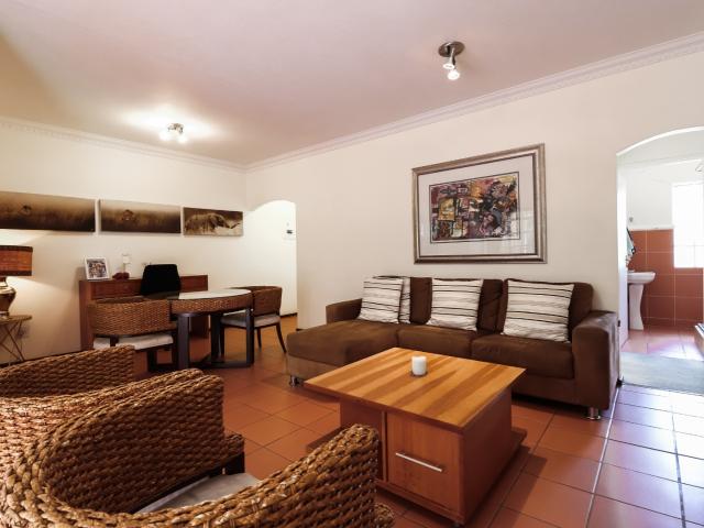 Townhouse for sale in Vosloorus, Gauteng