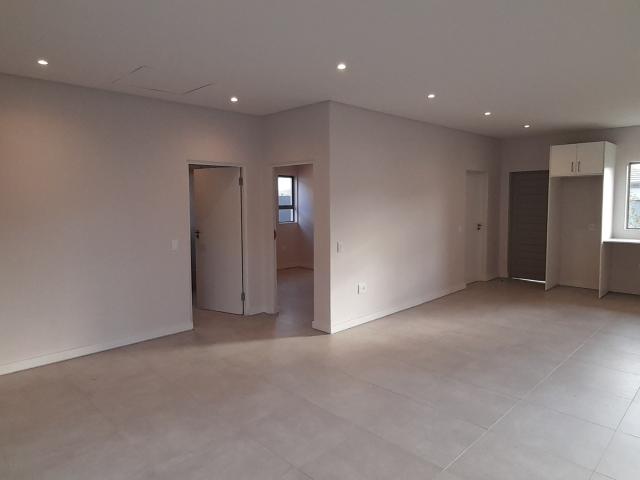 Townhouse for sale in La Mercy, Kwazulu-natal