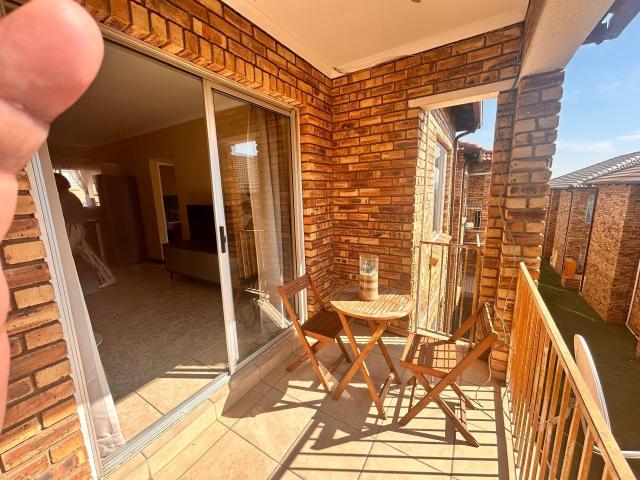 Townhouse for sale in Ekurhuleni, Gauteng