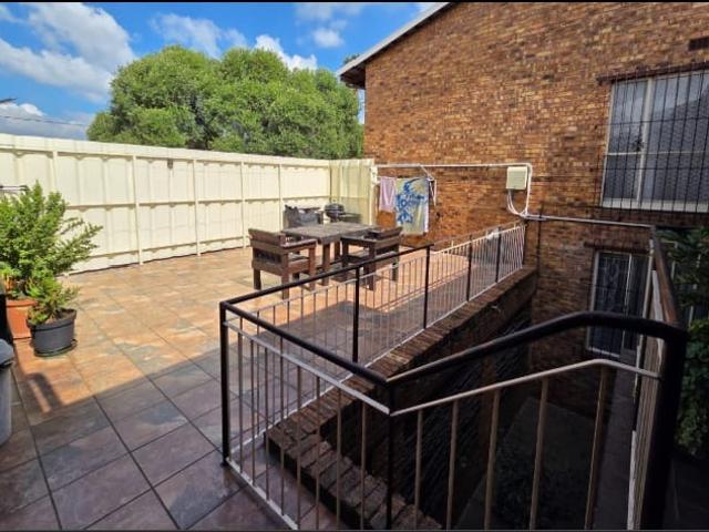 Townhouse for sale in Ekurhuleni, Gauteng