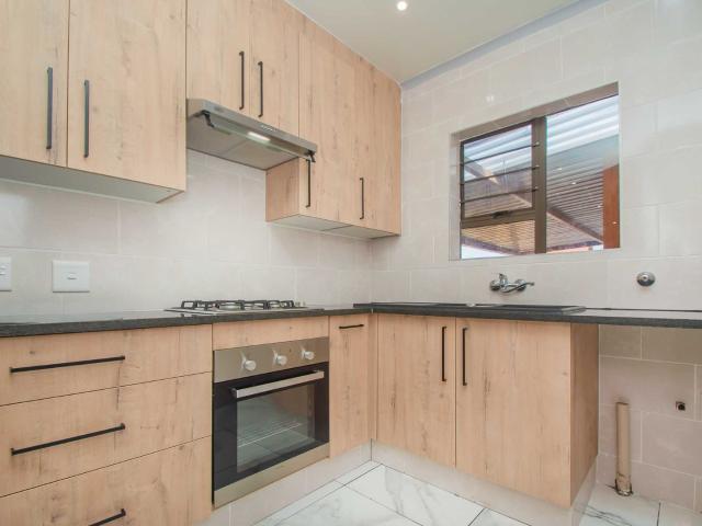 Townhouse for sale in Nooitgedacht, Gauteng