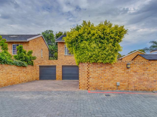 Townhouse for sale in Randburg, Gauteng