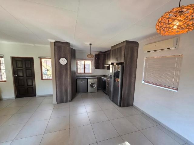 Townhouse for sale in Hartbeespoort Dam Nature Reserve, North West