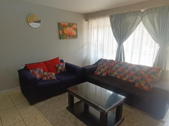 Townhouse for sale in Vosloorus, Gauteng