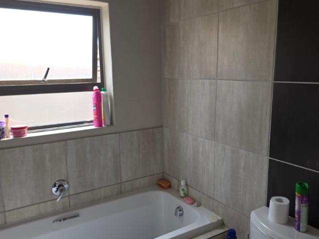 Townhouse for sale in Gert Sibande, Mpumalanga