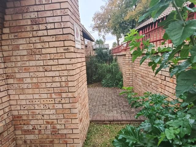 Townhouse for sale in Bloemfontein, Free State