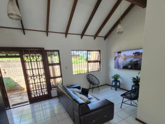Townhouse for sale in Seaview, Kwazulu-natal
