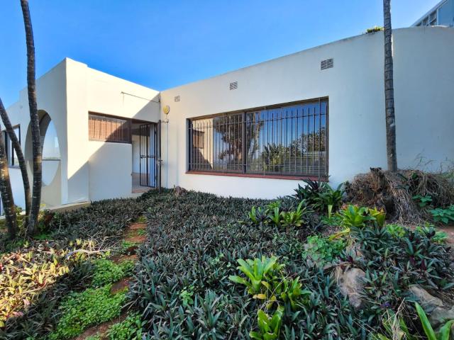 Townhouse for sale in Durban North, Kwazulu-natal