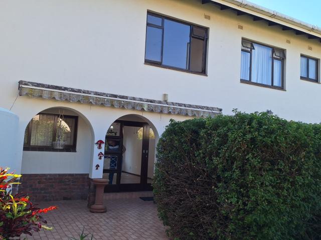 Townhouse for sale in Ugu District Municipality, Kwazulu-natal
