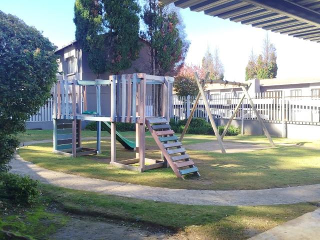 Townhouse for sale in Ekurhuleni, Gauteng