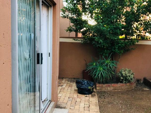 Townhouse for sale in Oranjeville, Free State