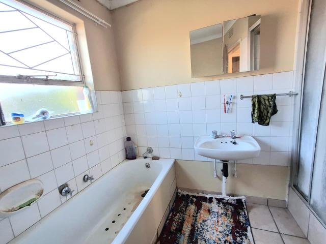 Townhouse for sale in Sedibeng, Gauteng