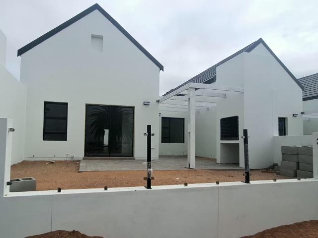 Townhouse for sale in West Coast, Velddrift
