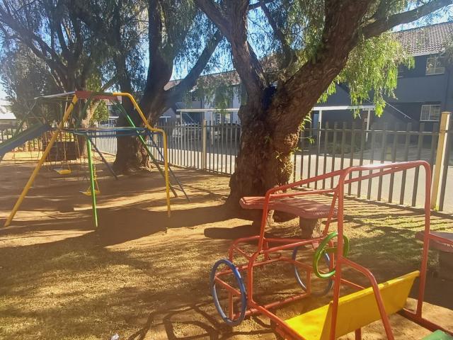 Townhouse for sale in Ekurhuleni, Gauteng
