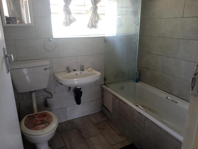 Townhouse for sale in Ekurhuleni, Gauteng
