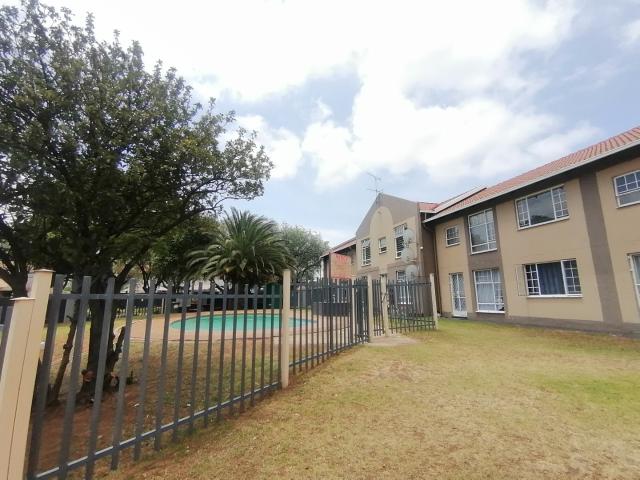 Townhouse for sale in Ekurhuleni, Gauteng