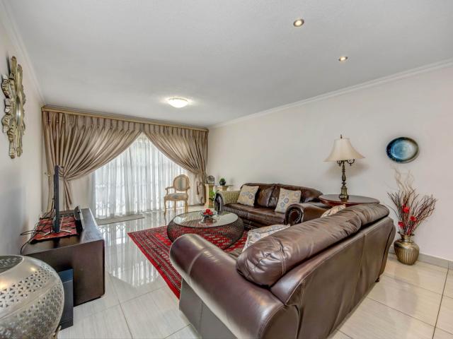 Townhouse for sale in Nooitgedacht, Gauteng
