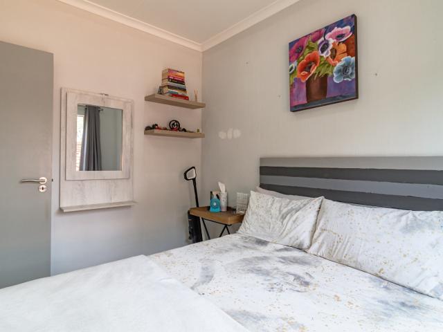 Townhouse for sale in Nooitgedacht, Gauteng