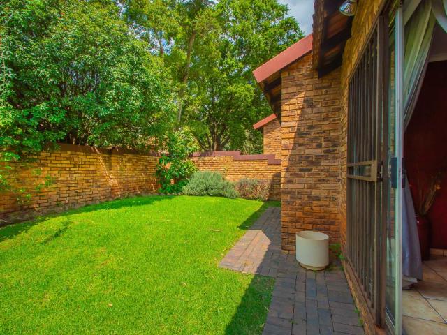 Townhouse for sale in Nooitgedacht, Gauteng