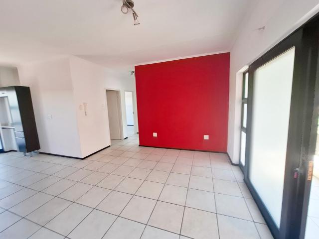 Townhouse for sale in Vosloorus, Gauteng