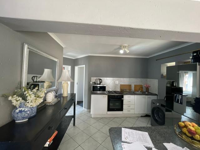 Townhouse for sale in Vosloorus, Gauteng