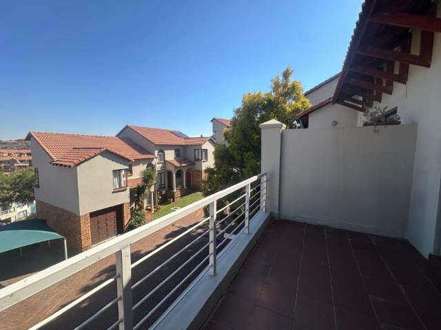 Townhouse for sale in Vosloorus, Gauteng