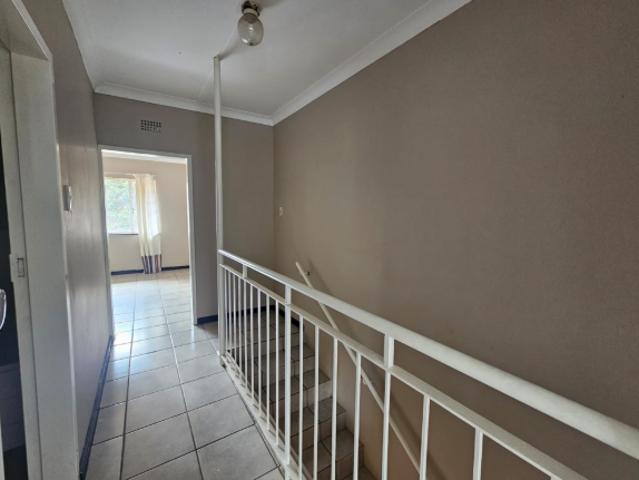 Townhouse for sale in Vosloorus, Gauteng