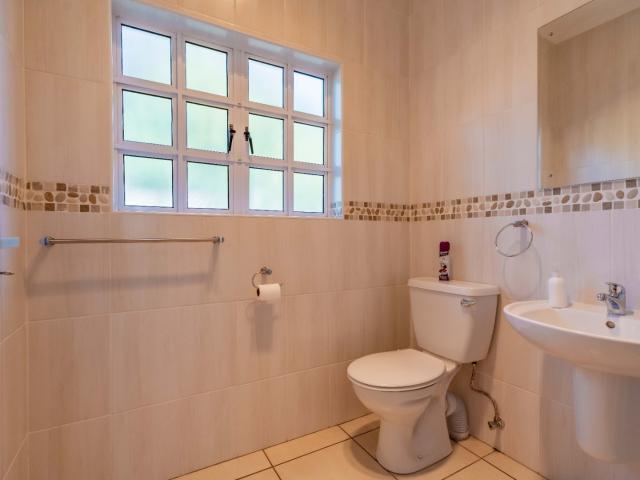 Townhouse for sale in Kloof, Kwazulu-natal