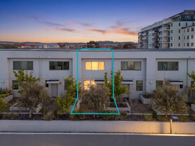 Townhouse for sale in District of Gungahlin, Australian Capital Territory