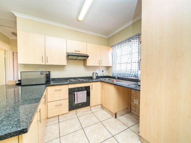 Townhouse for sale in Ekurhuleni, Gauteng