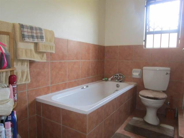 Townhouse for sale in Ekurhuleni, Gauteng