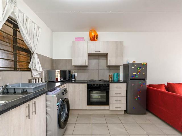 Townhouse for sale in Ekurhuleni, Gauteng